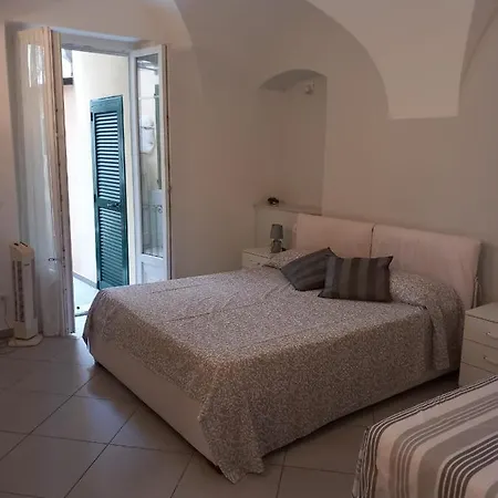 Casa Colombo Apartment Finale Ligure